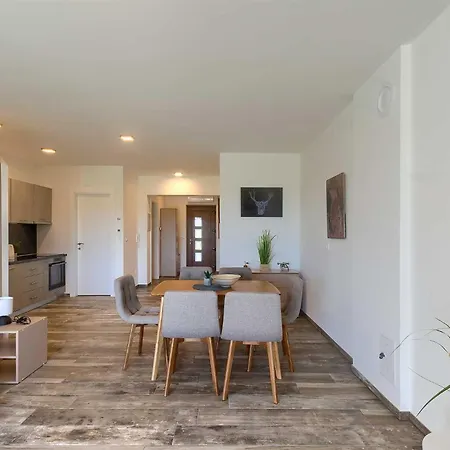 Novigrad By Awaytocroatia Appartement *