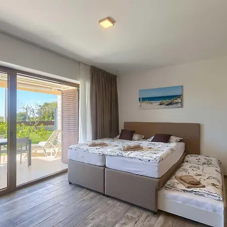 Novigrad By Awaytocroatia Appartement