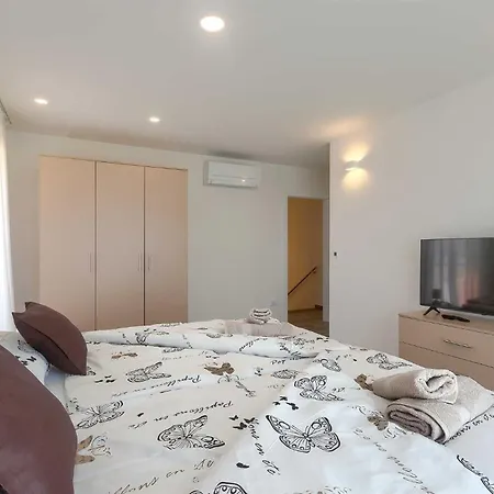 Novigrad By Awaytocroatia Novigrad Istria