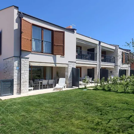 Novigrad By Awaytocroatia